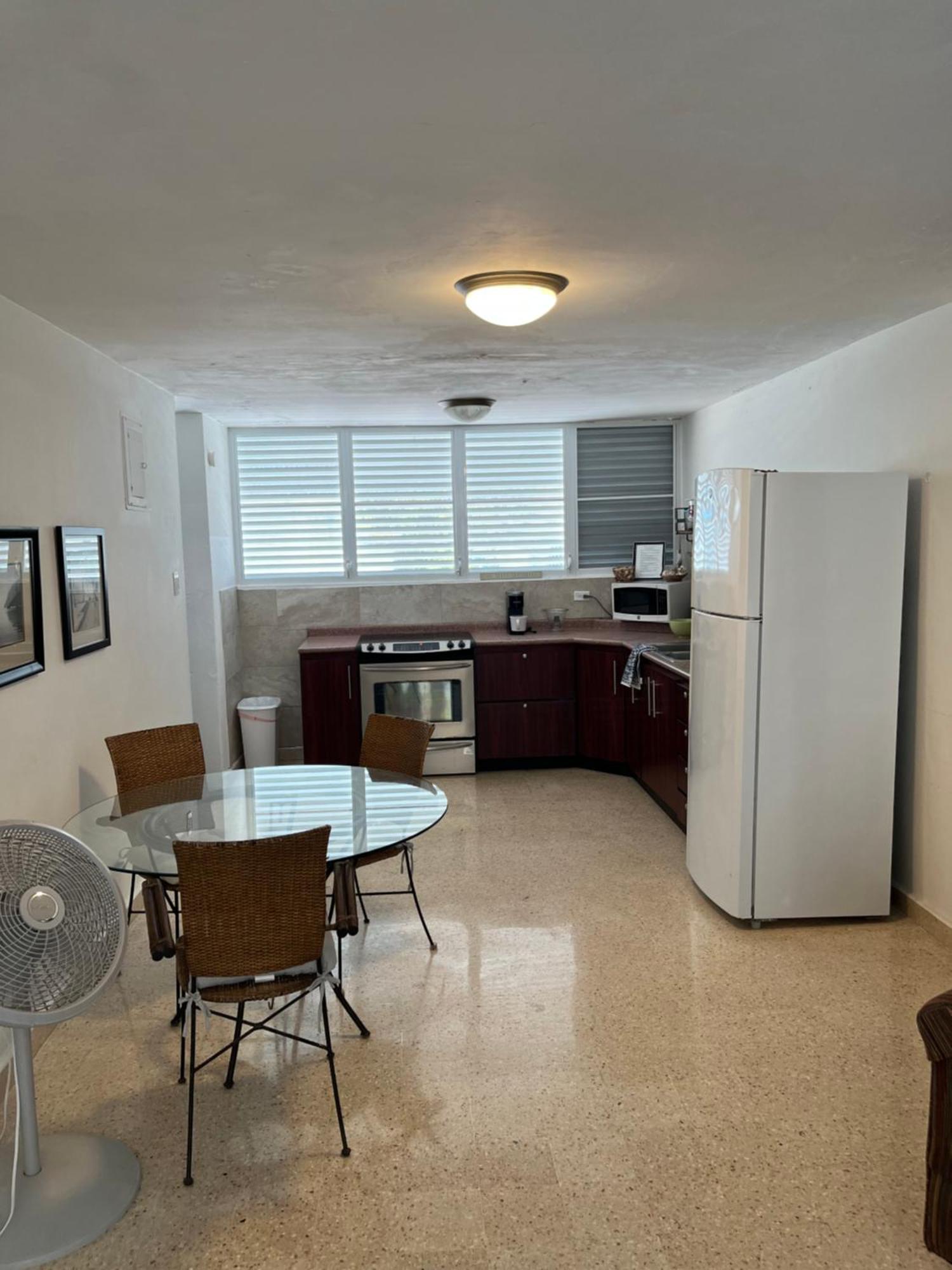 Oceanview Apartment Steps To The Beach Luquillo Buitenkant foto