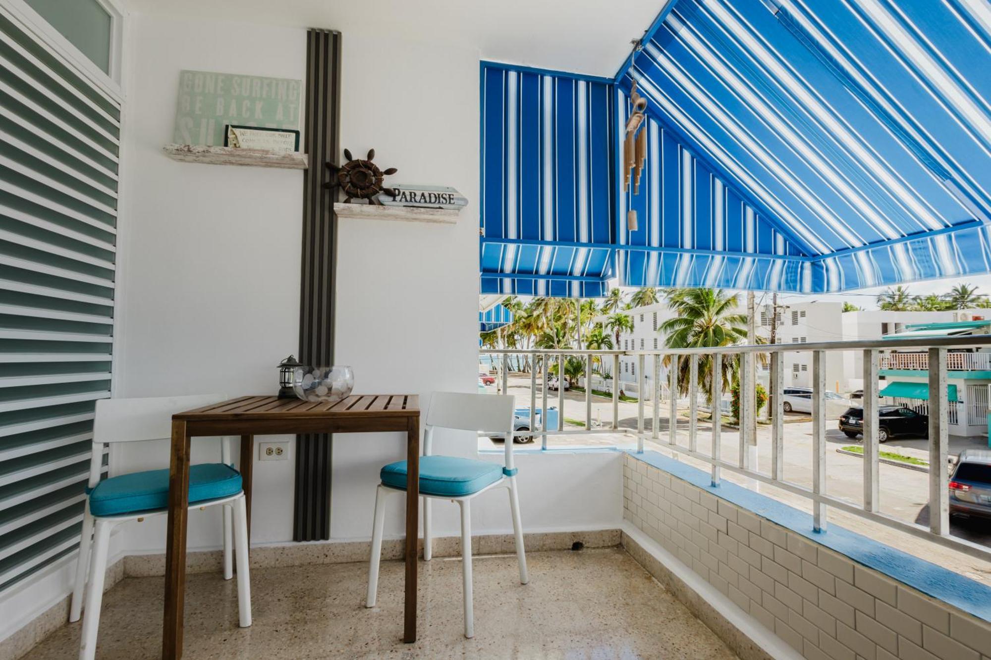 Oceanview Apartment Steps To The Beach Luquillo Buitenkant foto