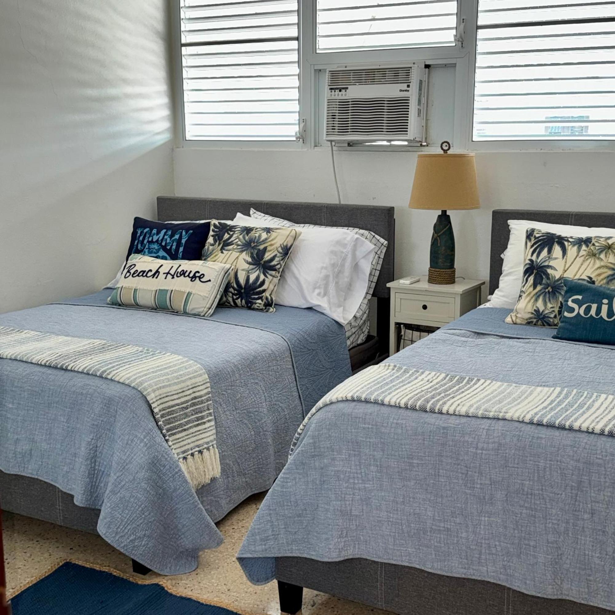 Oceanview Apartment Steps To The Beach Luquillo Buitenkant foto