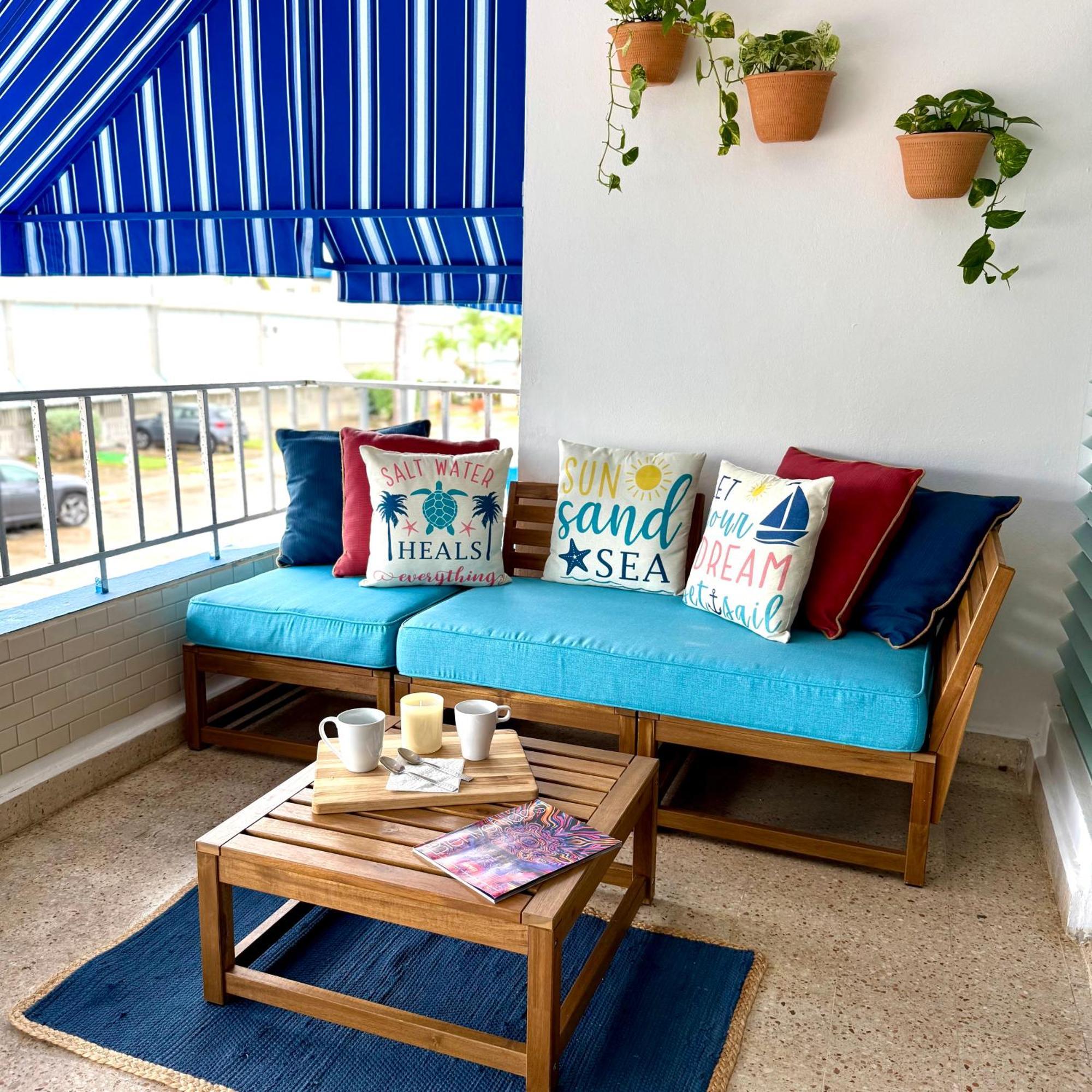 Oceanview Apartment Steps To The Beach Luquillo Buitenkant foto